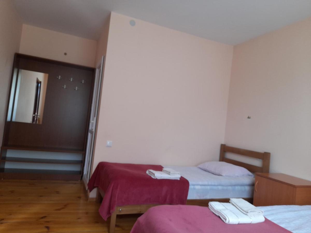 Kera Guest House 카즈베기 외부 사진